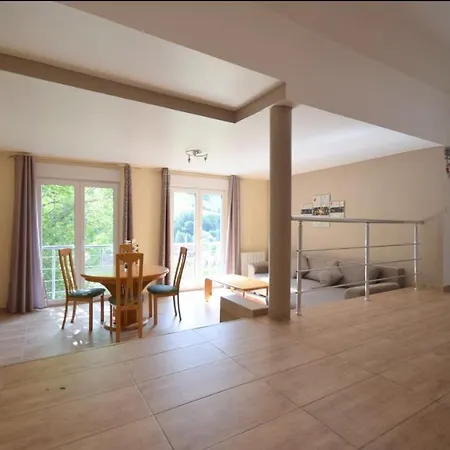 Moderne Vallee De Kaysersberg Avec Jacuzzi Prive 度假居